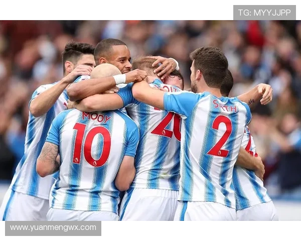 发展队将战哈德斯菲尔德冲四强